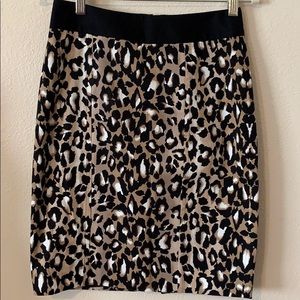 White House Black Market skirt